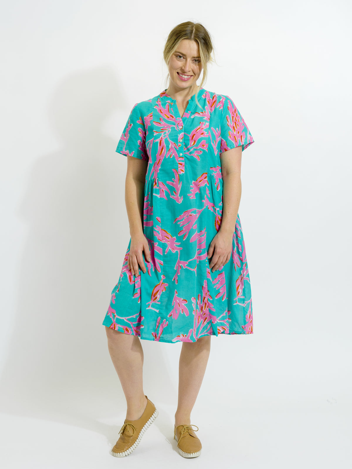 Airley Dress in Pink Coral