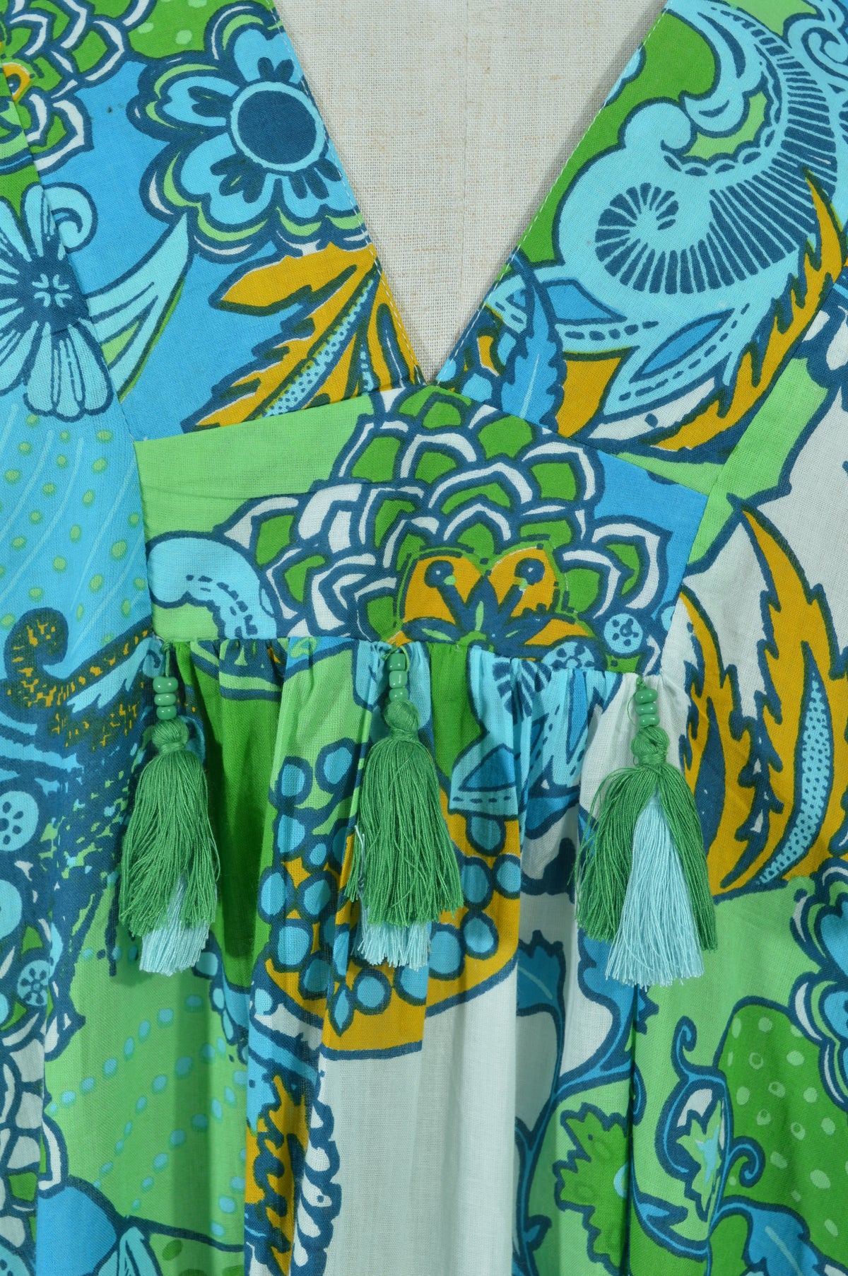 Tiwi Kaftan in Kaleido Lime