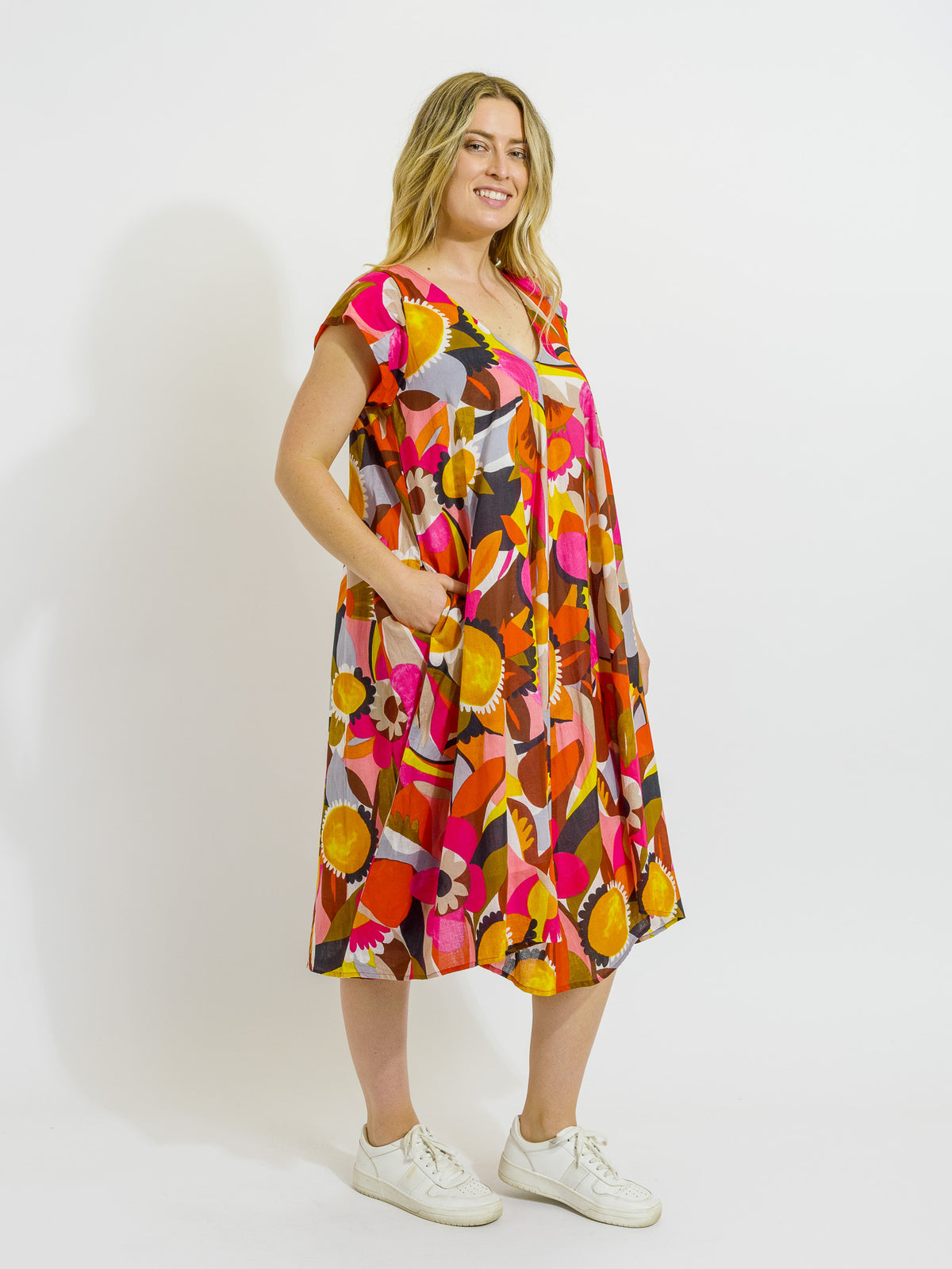 Maheno Dress in Bold Floral