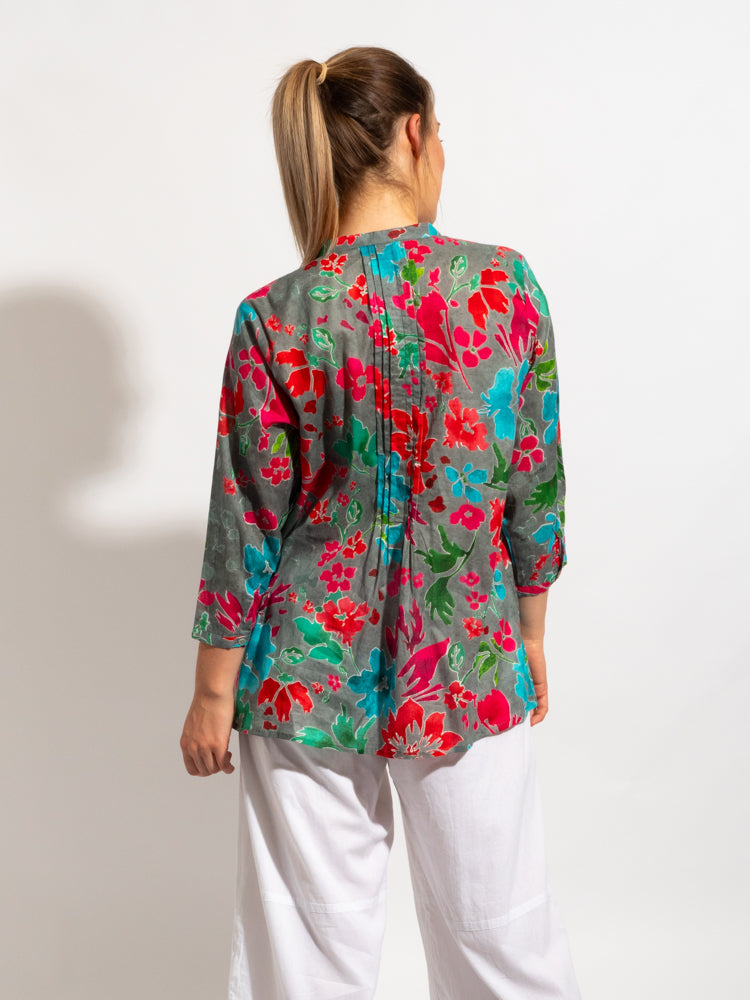 Mozaic Yamba Top in Grey Red Floral