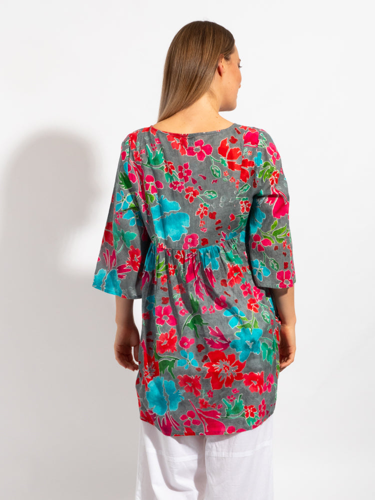 Dorrigo Top in Grey Red Floral