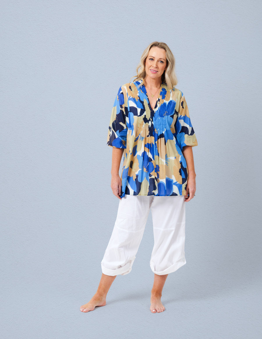 Alexa Top in Blue Taupe Floral