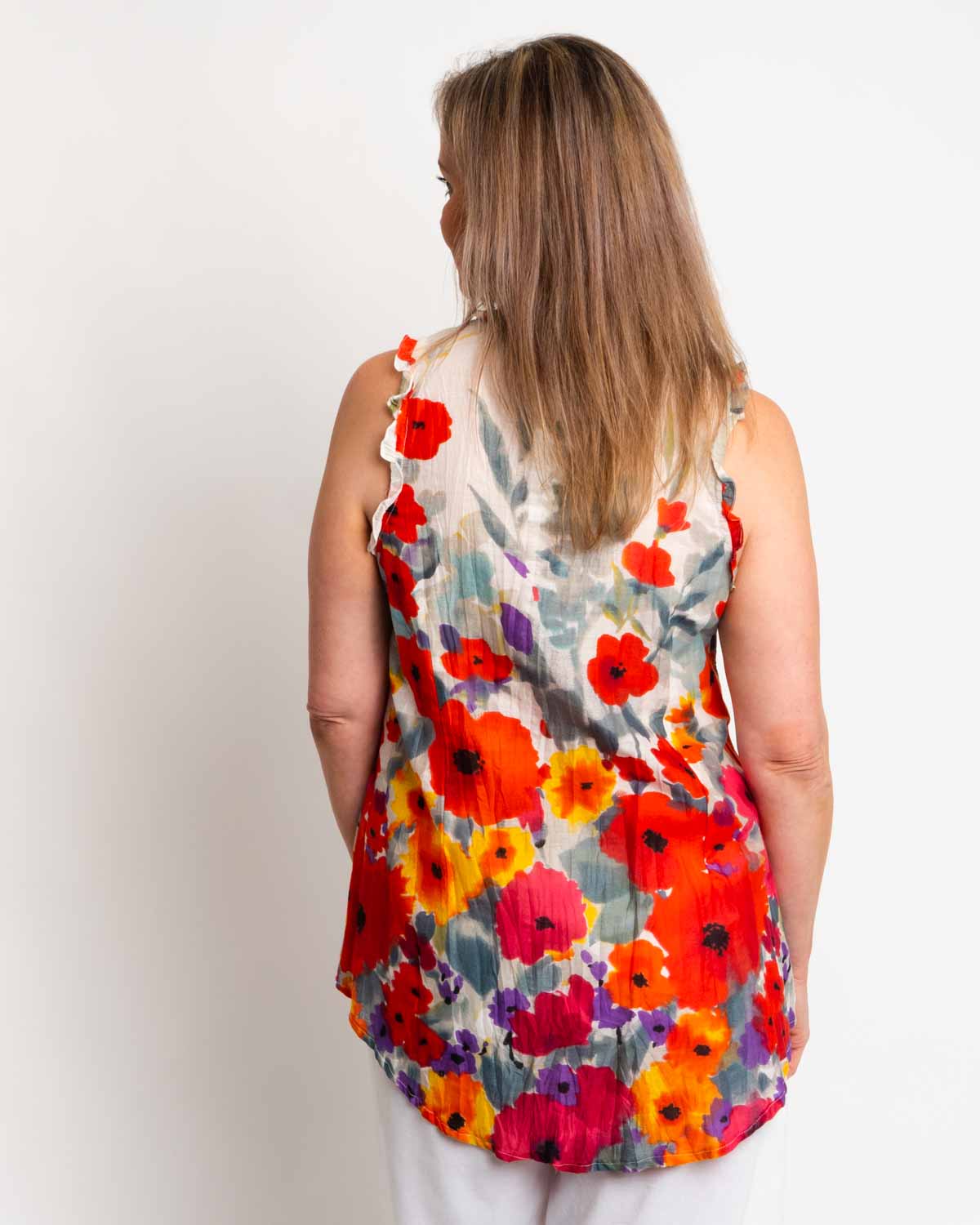 Chilli Top in Red Poppies on Pale Cream