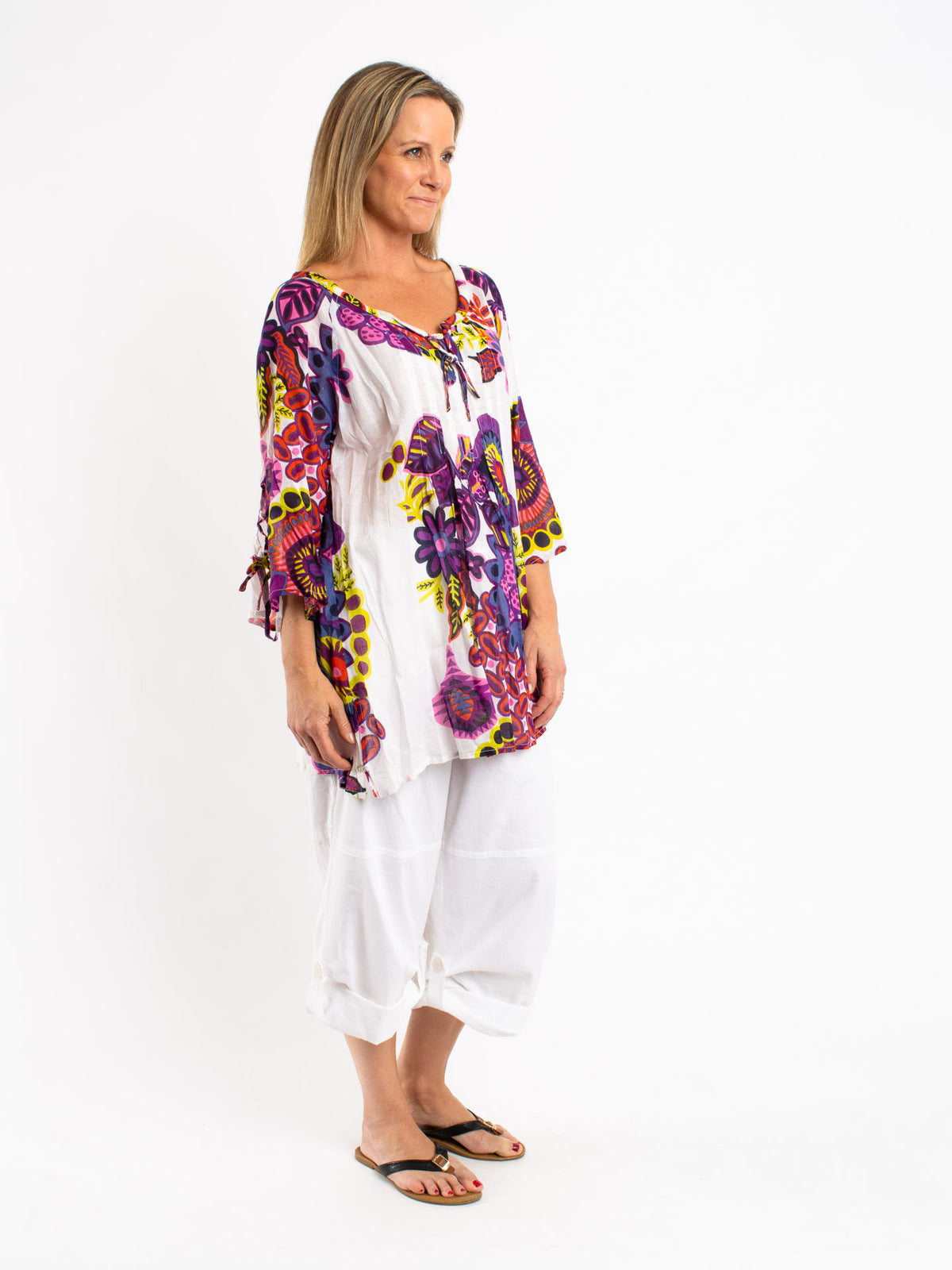 Pleated Round Neck Top with Ties in White Floral
