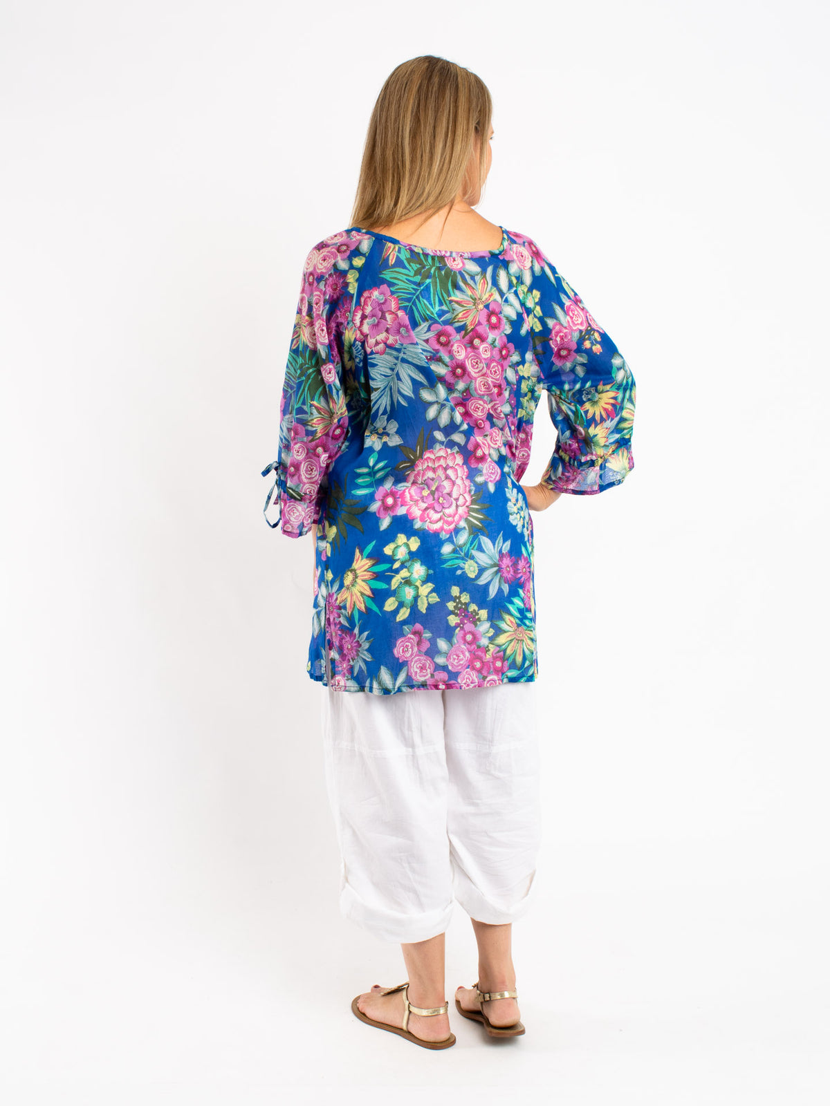Pleated Round Neck Top in Blue Floral